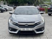 Bán nhanh chiếc Honda Civic 1.8E sx 2018