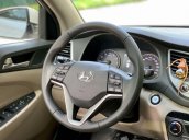 Cần bán xe Hyundai Tucson sản xuất 2019, màu trắng  