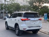 Bán Toyota Fortuner đời 2019, màu trắng, xe nhập  