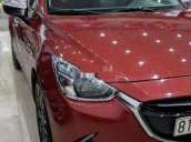 Bán Mazda 2 đời 2017, màu đỏ còn mới