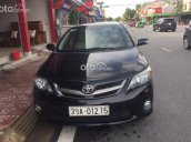 Cần bán xe Toyota Corolla Altis 2.0 V sản xuất 2011, màu đen xe gia đình