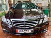 Cần bán xe Mercedes E250 đời 2010, màu nâu như mới