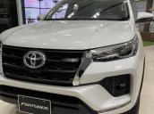 Bán Toyota Fortuner sản xuất năm 2021, màu trắng, 995tr