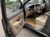 Cần bán xe Nissan Grand livina năm 2010, màu xám  