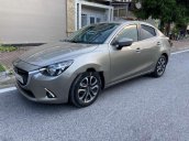 Bán Mazda 2 đời 2017, màu xám còn mới giá cạnh tranh