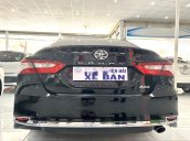 Cần bán gấp Toyota Camry sản xuất năm 2020, màu đen, nhập khẩu 