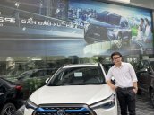 Bán xe Toyota Corolla Cross đời 2021, màu trắng, xe nhập