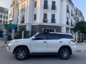 Bán Toyota Fortuner đời 2019, màu trắng, xe nhập  