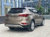 Cần bán Hyundai Santa Fe đời 2016, màu nâu  