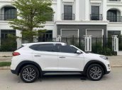 Bán xe Hyundai Tucson năm 2021, màu trắng, nhập khẩu