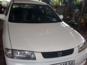 Cần bán gấp Mazda 323 sản xuất 2000, màu trắng