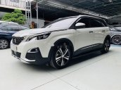 Bán Peugeot 5008 đời 2020, màu trắng xe gia đình