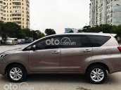 Bán ô tô Toyota Innova 2.0E đời 2017, màu xám còn mới, giá 538tr