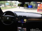 Bán BMW 318i sản xuất năm 2005, màu trắng 