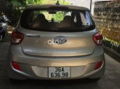 Cần bán lại xe Hyundai i10 1.0 MT Base 2015, màu bạc, xe nhập số tự động, 215 triệu