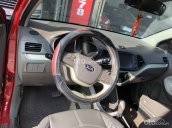 Cần bán xe Kia Morning AT sản xuất 2016, màu đỏ số tự động, giá 292tr