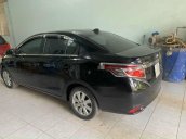 Bán xe Toyota Vios năm 2015, màu đen còn mới