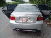 Cần bán gấp Toyota Vios đời 2003, màu bạc còn mới