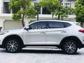 Cần bán gấp Hyundai Tucson 2.0 ATH sản xuất 2016, màu bạc, xe nhập  