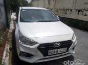 Cần bán gấp Hyundai Accent đời 2019, màu trắng đã đi 5.500km, giá 350tr