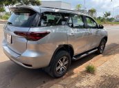 Cần bán lại xe Toyota Fortuner sản xuất 2019