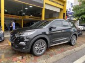 Bán xe Hyundai Tucson sản xuất 2020 xe gia đình, giá tốt