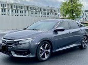 Cần bán Honda Civic 1.5 Turbo đăng ký 2017 chính chủ, giá chỉ 672tr