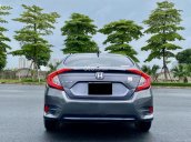 Cần bán Honda Civic 1.5 Turbo đăng ký 2017 chính chủ, giá chỉ 672tr