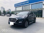 Cần bán gấp Hyundai Tucson sản xuất 2020, màu đen như mới, giá chỉ 879 triệu