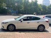 Cần bán xe Mazda 3 2017, màu trắng còn mới, giá chỉ 528 triệu