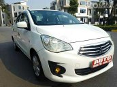 Bán Mitsubishi Attrage 1.2 MT năm 2015, màu trắng, nhập khẩu  