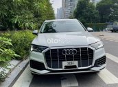 Cần bán xe Audi Q7 năm sản xuất 2021, màu trắng, nhập khẩu còn mới