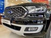 Ford Everest giảm sâu sau dịch