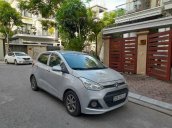 Cần bán Hyundai i10 sản xuất năm 2014, màu bạc, xe nhập, giá tốt