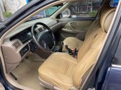 Cần bán Toyota Camry sản xuất 1997, giá chỉ 165 triệu