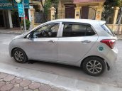 Cần bán Hyundai i10 sản xuất năm 2014, màu bạc, xe nhập, giá tốt