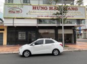 Cần bán gấp Hyundai Grand i10 năm 2019 xe gia đình, 319 triệu