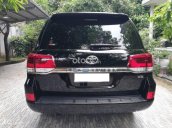 Cần bán Toyota Land Cruiser VX 4.6 V8 năm 2019, màu đen, xe nhập