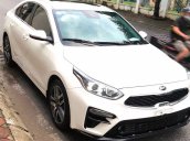 Bán xe Kia Cerato Luxury năm sản xuất 2018, màu trắng chính chủ, giá 529tr