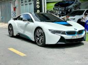 Cần bán xe BMW i8 2015, màu trắng, nhập khẩu nguyên chiếc