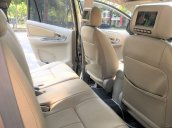 Cần bán lại xe Toyota Innova E năm 2015 còn mới, 376 triệu