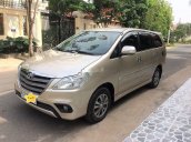 Cần bán lại xe Toyota Innova E năm 2015 còn mới, 376 triệu