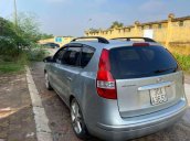 Cần bán Hyundai i30 đời 2009, màu bạc, xe nhập