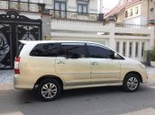 Cần bán lại xe Toyota Innova E năm 2015 còn mới, 376 triệu