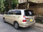 Cần bán lại xe Toyota Innova E năm 2015 còn mới, 376 triệu