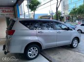 Bán Toyota Innova sản xuất năm 2019, màu bạc xe gia đình, giá chỉ 585 triệu