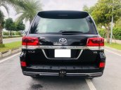 Toyota Land Cruiser VX V8 2016, màu đen, nhập khẩu