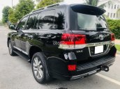 Toyota Land Cruiser VX V8 2016, màu đen, nhập khẩu