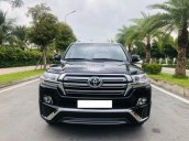 Toyota Land Cruiser VX V8 2016, màu đen, nhập khẩu