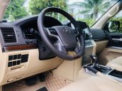 Toyota Land Cruiser VX V8 2016, màu đen, nhập khẩu